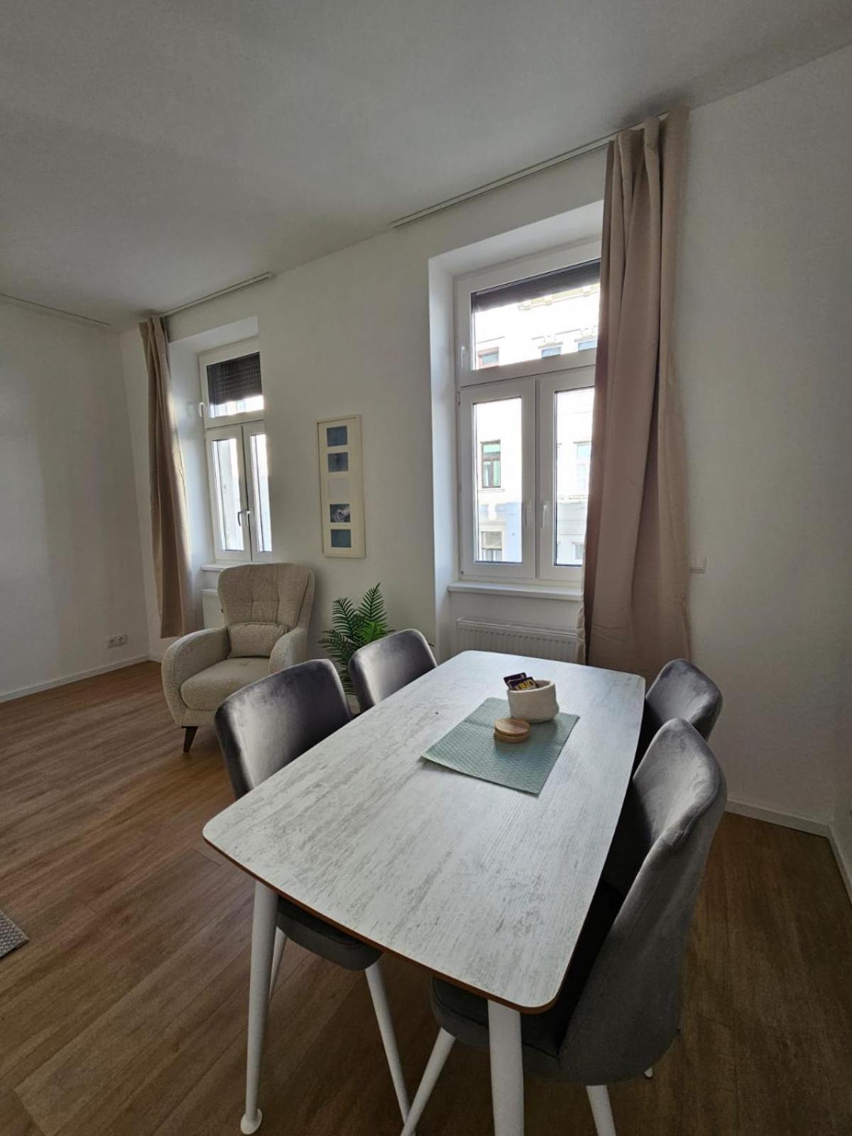 Apartamento Cozy And Quit 1170 Viena Exterior foto